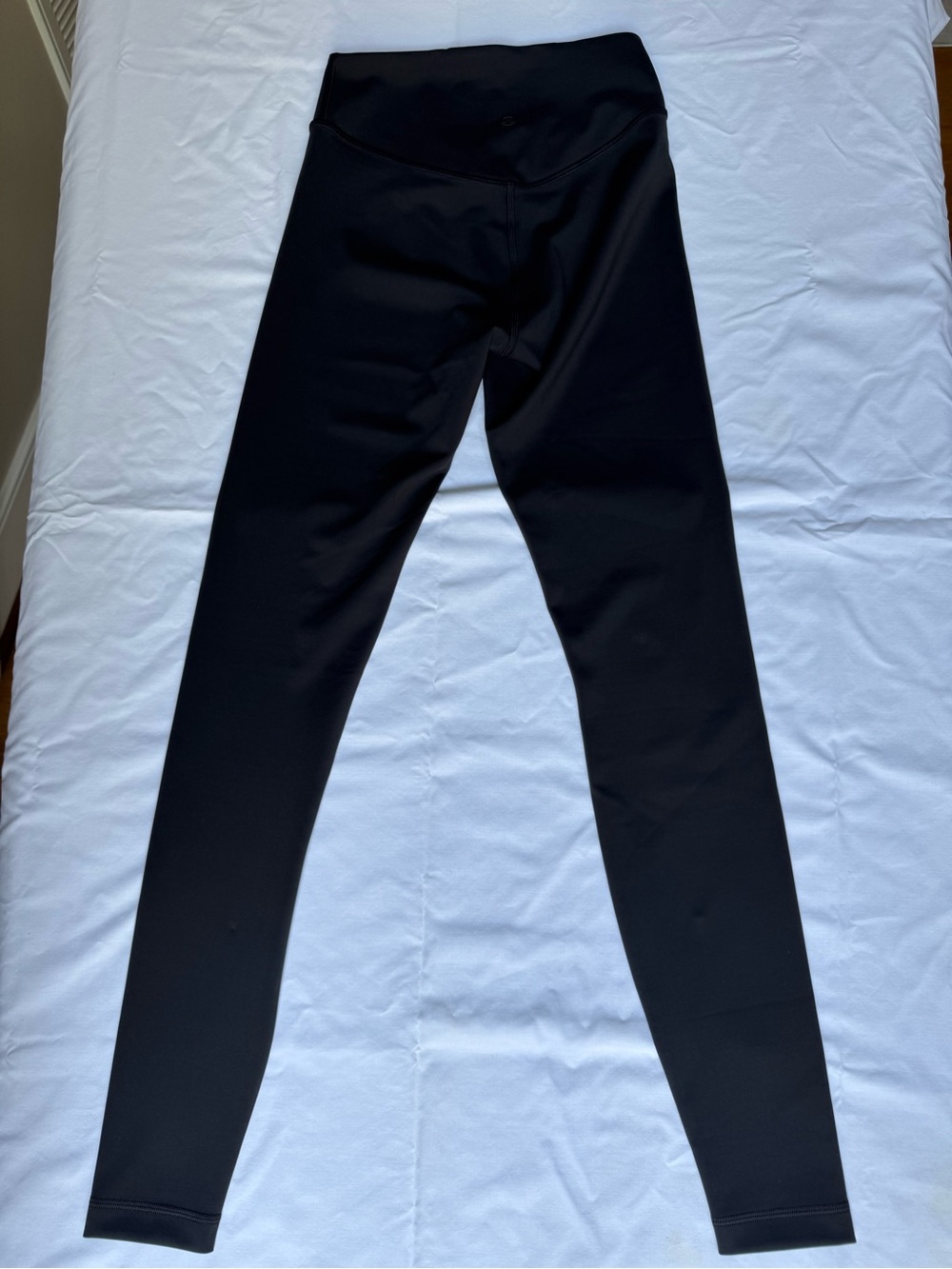Lululemon Women's Wunder Under Smooth Cover Leggings Size 4 - Picture 2 of 7
